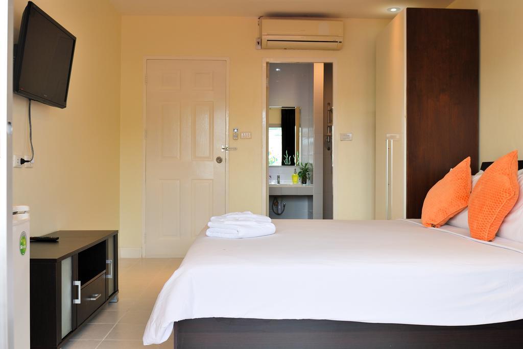 Glitter House Apartment Phuket Exterior photo