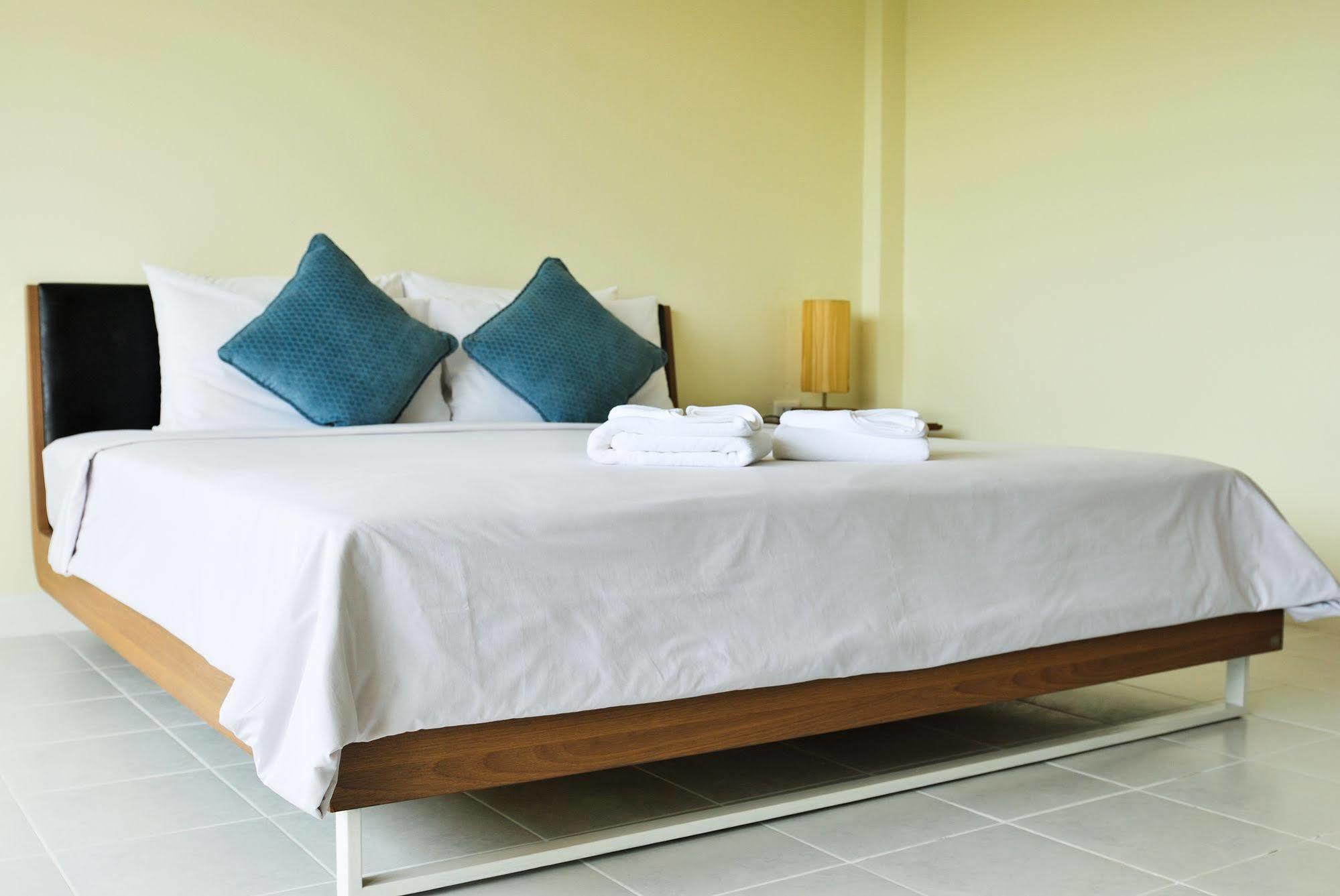 Glitter House Apartment Phuket Exterior photo